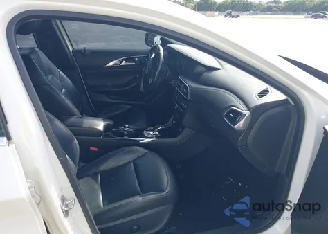 2018 Infiniti Qx30 Premium from USA, damaged, VIN SJKCH5CPXJA041661